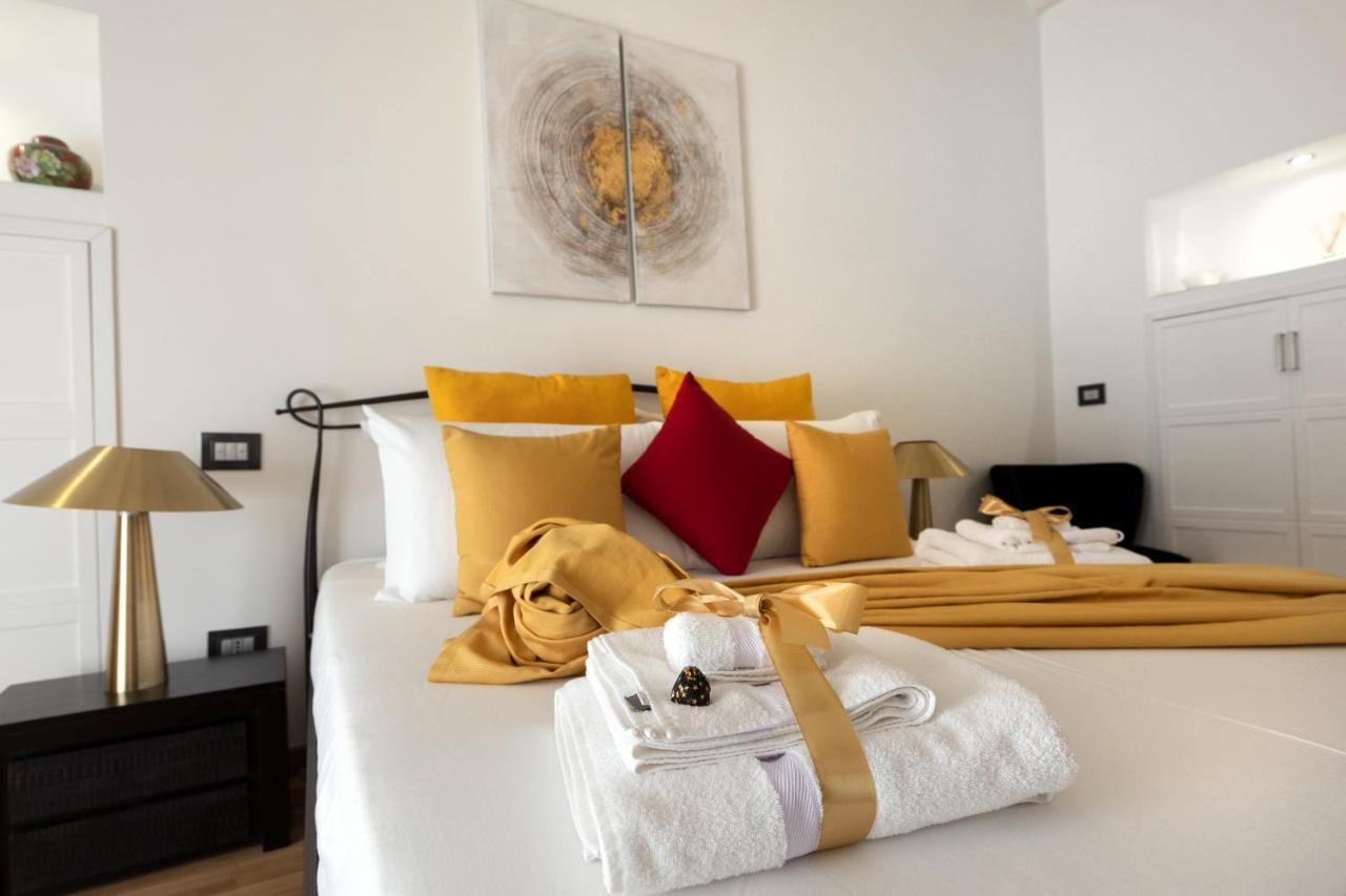 Barcaccia Luxury Suites Roma Exterior foto