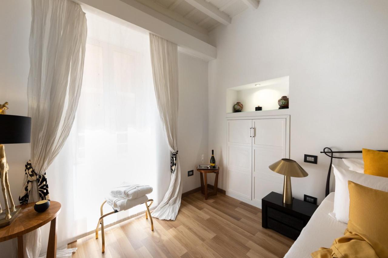 Barcaccia Luxury Suites Roma Exterior foto