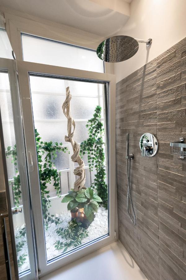 Barcaccia Luxury Suites Roma Exterior foto