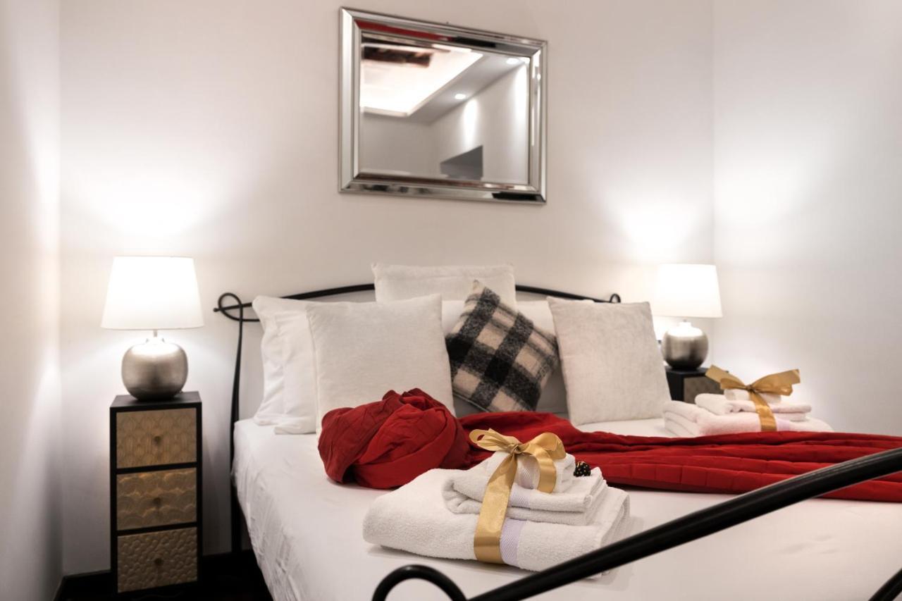 Barcaccia Luxury Suites Roma Exterior foto