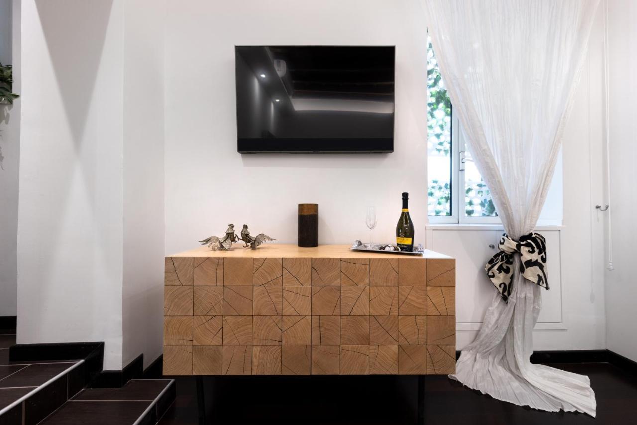 Barcaccia Luxury Suites Roma Exterior foto
