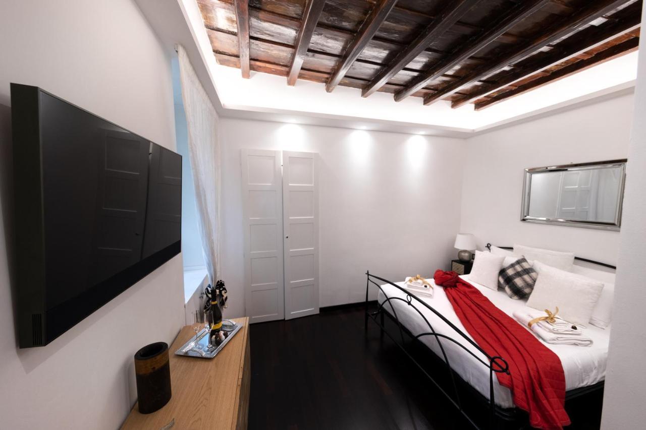 Barcaccia Luxury Suites Roma Exterior foto