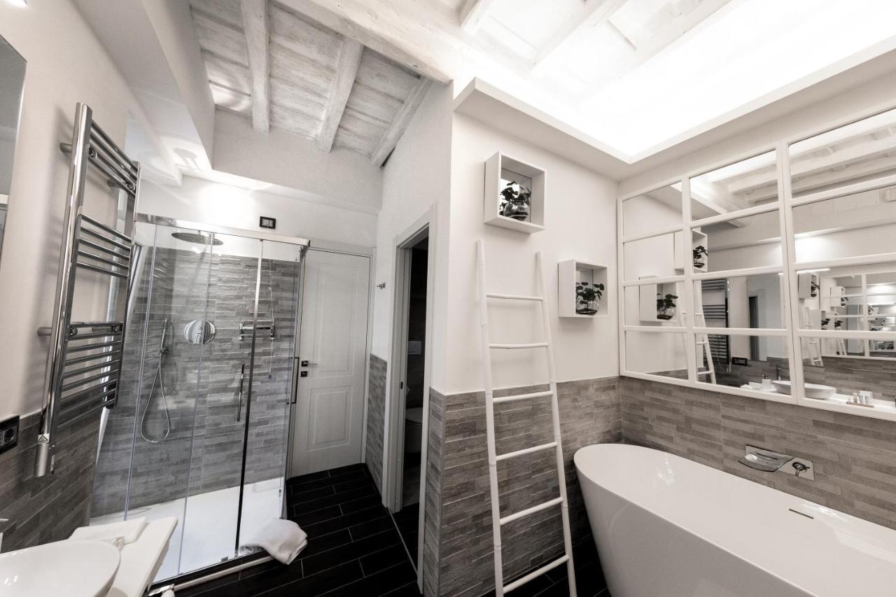 Barcaccia Luxury Suites Roma Exterior foto
